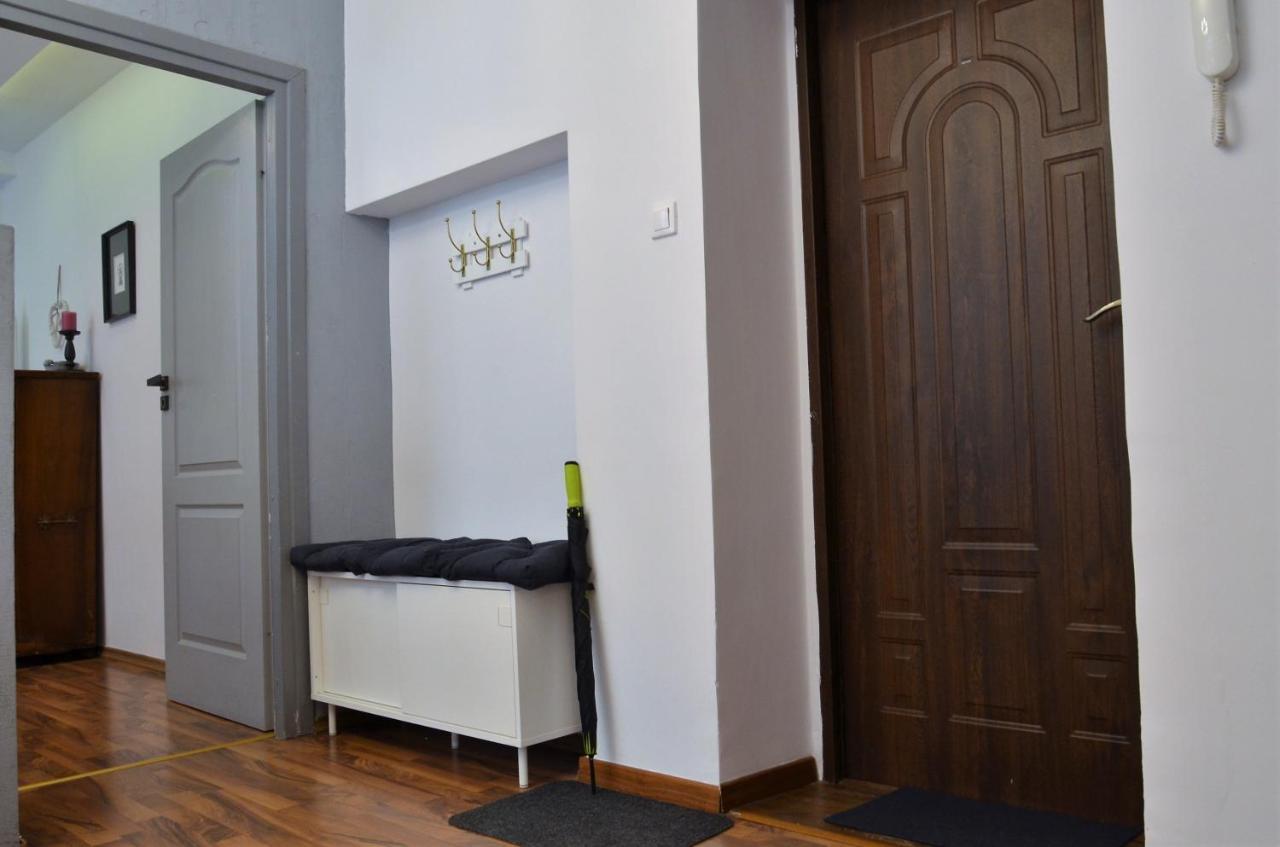 Piano Apartment W Sercu Starego Miasta Гданск Екстериор снимка