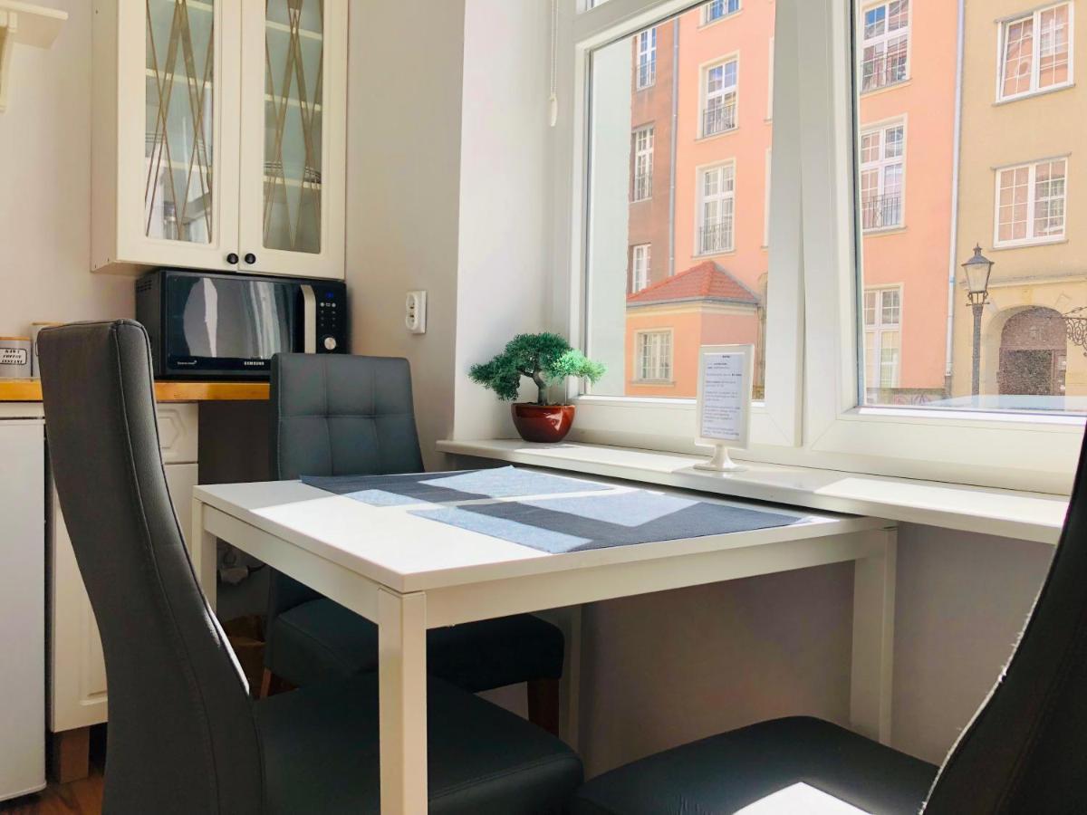 Piano Apartment W Sercu Starego Miasta Гданск Екстериор снимка