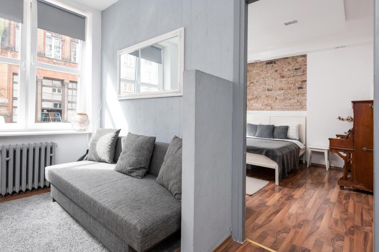 Piano Apartment W Sercu Starego Miasta Гданск Екстериор снимка